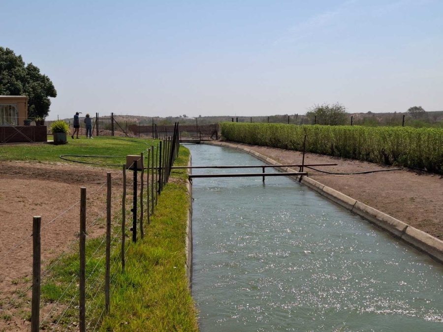 4 Bedroom Property for Sale in Karos Northern Cape